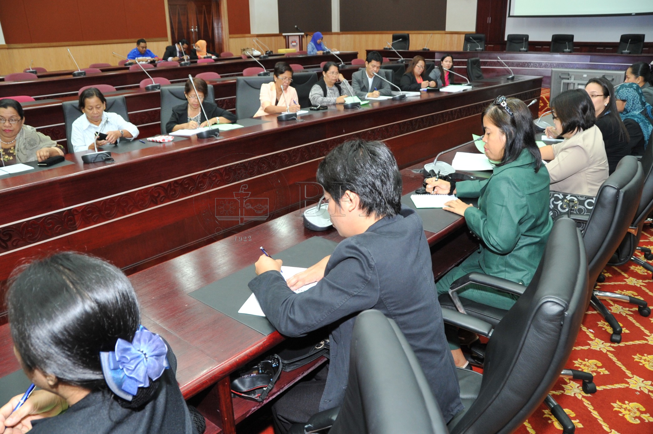 BPA 12 17 MANILA PRO 0012